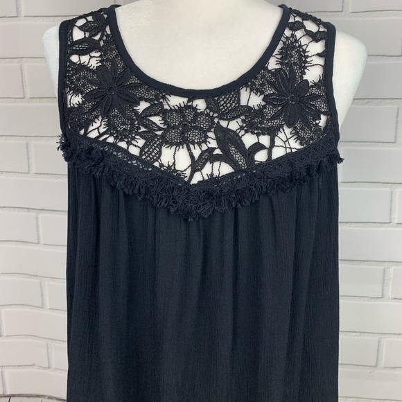 XHILARATION Crochet Lace Knit Tank Top Black Med - Picture 3 of 6